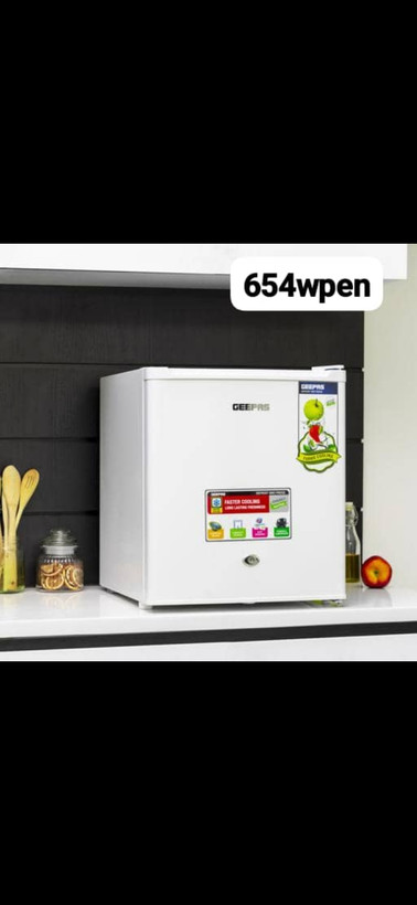 یخچال رو میزی جی پاس مدل 654wpen